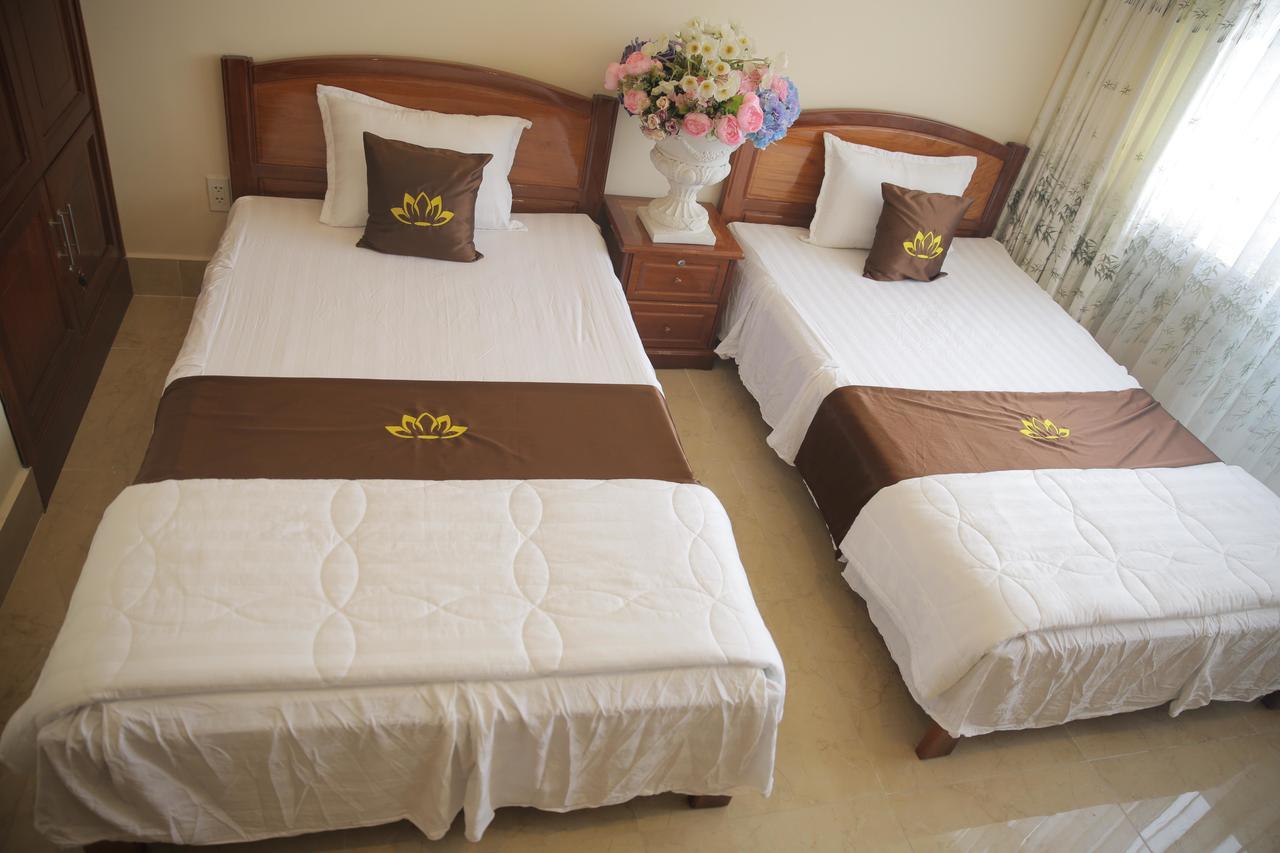 Huong Sen Hotel Cao Lanh Екстер'єр фото